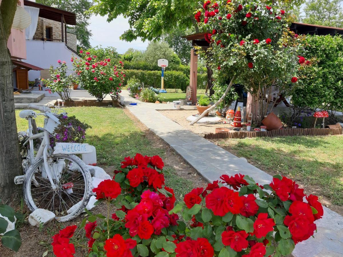 Evgenia Maisonette Ierissos Exterior foto