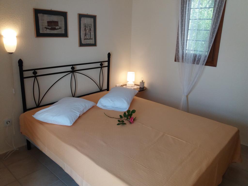 Evgenia Maisonette Ierissos Exterior foto